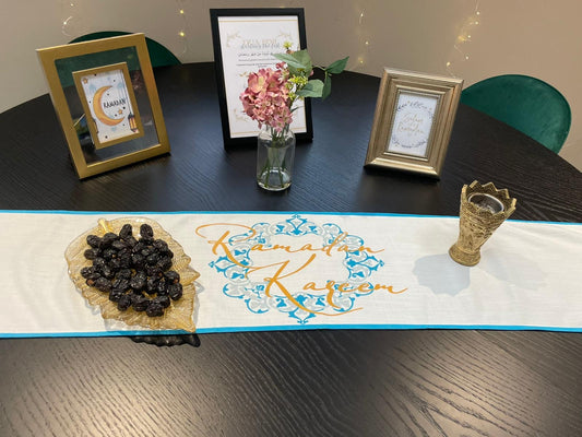 The Medallion -  Ramadan Kareem in Gold Foil
